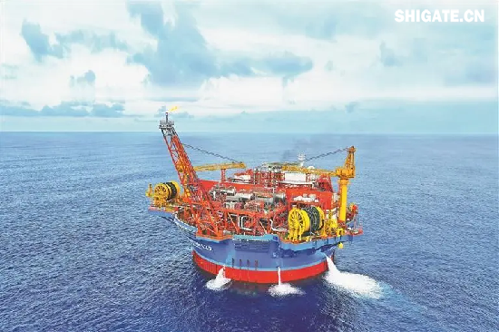 1月1日，國務院國資委新聞中心發布2024年度央企十大“超級工程”和央企十大“國之重器”，河鋼集團舞鋼公司參與研制的我國首個工業用途核能供汽項目“和氣一號”和中俄東線天然氣管道工程、中國南極秦嶺站，我國自主設計建造的首艘大洋鉆探船“夢想”號、亞洲首艘圓筒型海上油氣加工廠“海葵一號”、我國自主研制的更大直徑盾構機“江海號”分別入選。  2024年以來，舞鋼公司深入落實“1127”工作規劃，堅持“以客戶需求為導向”，大力推進技術營銷，奮力拓展市場；強化科技創新驅動，以填補國內市場空白為目標，研發更多具有舞鋼特色的新產品，助力國家“超級工程”建設和“大國重器”制造。