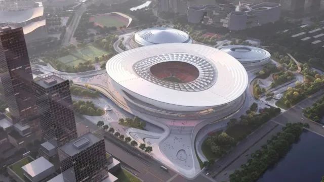 日前，浙江省“千項萬億”重大項目——杭州國際體育中心項目又有了新的進展，整個足球場的輪廓已經初見雛形，游泳館及體育館建設已完成總工程量的11%以上。據悉，該項目關鍵部位建設所需的特殊鋼板，均由河鋼集團舞鋼公司獨家供應。舞鋼鋼板的卓越性能以及舞鋼公司在高端鋼材制造領域的領先地位和技術實力再次得到彰顯。          舞鋼公司深入貫徹集團要求，以客戶需求為導向，與客戶簽訂專用技術協議，不斷優化營銷方案，多次就項目關鍵部位用鋼與相關項目負責人進行深度交流，為用戶提供“一攬子”解決方案，設計研發高端耐候鋼板，滿足項目建設所需，同時也加快了舞鋼公司由生產型向“制造+服務”型企業轉變的步伐。為確保該合同順利交付，舞鋼公司產線各單位全線聯動，強化過程控制，先后攻克多個技術難題，確保了產品各項指標全部滿足客戶要求。          作為杭州城市新中心的地標性建筑，國際體育中心項目是杭州城市重要新中心核心區中軸線上的一顆“耀眼明珠”。該項目總投資逾95億元，總用地面積約26.1萬平方米，規劃建設“一場兩館”，包括一個6萬座席的專業足球場，一個18000座席的綜合體育館、游泳館以及相關配套設施。該項目以打造一個能與世界頂尖水平相媲美的杭州新地標為目標，在設計上充分融合了余杭的文化元素，使得這座面向世界的體育場館不僅具有極高的專業水準，也有著深厚的文化底蘊。建成后，這里將會打造成為功能最齊全的體育中心，也是具備全時活力的全民健身中心。